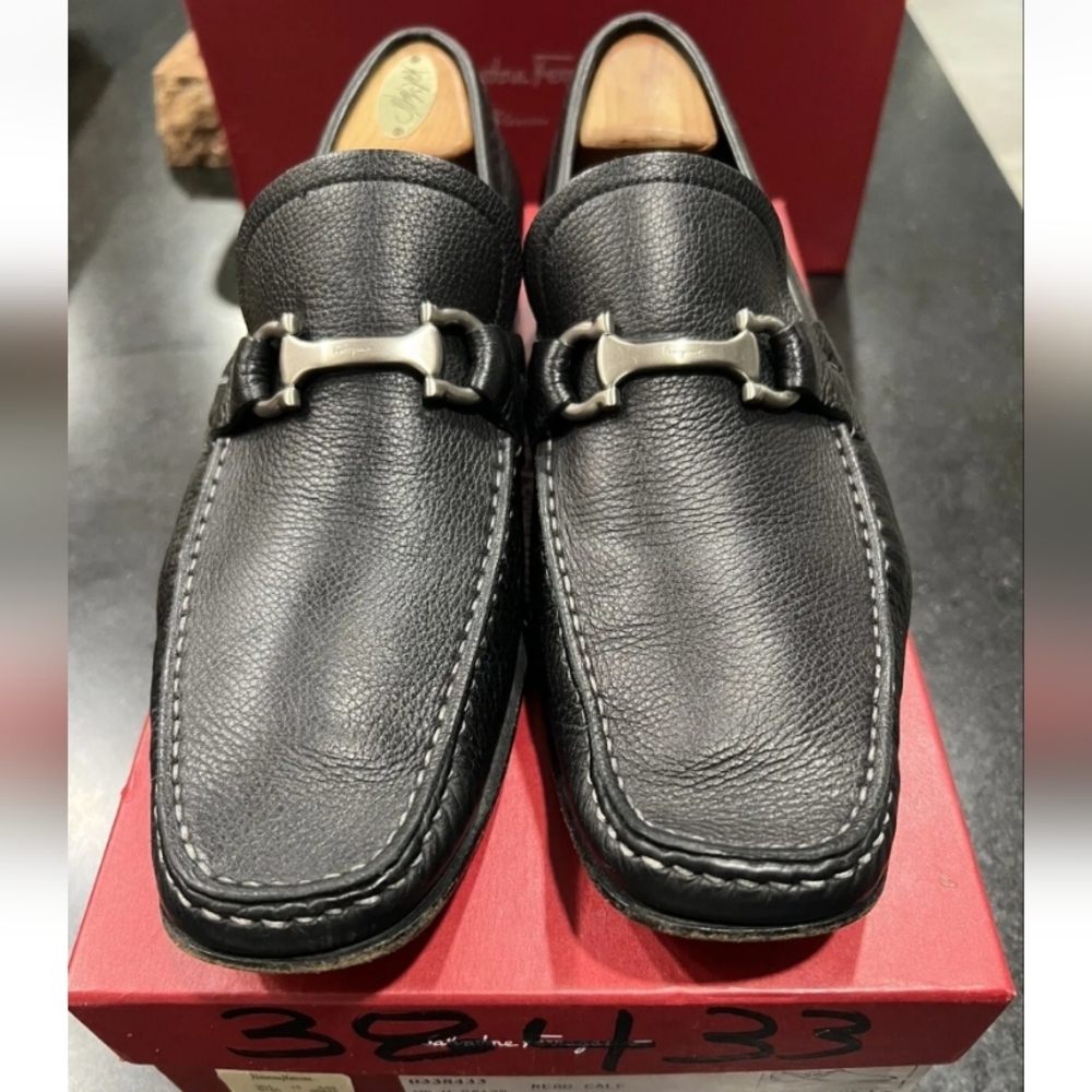 Salvatore Ferragamo Sunday drivers size 9 RARE AND UNIQUE